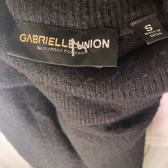 Gabrielle Union NY&CO Black sweater flare pants - Picture 4 of 5